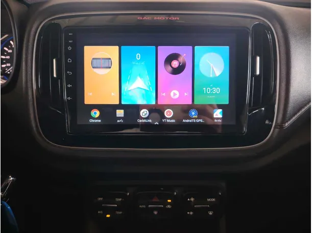 Car image 19