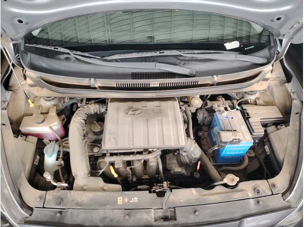 Car image 28