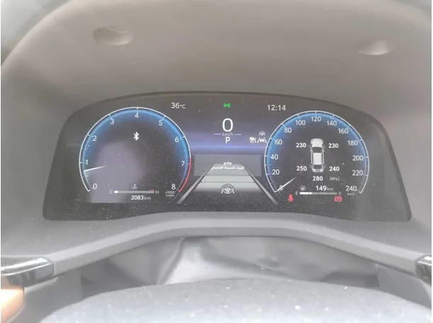 Car image 28