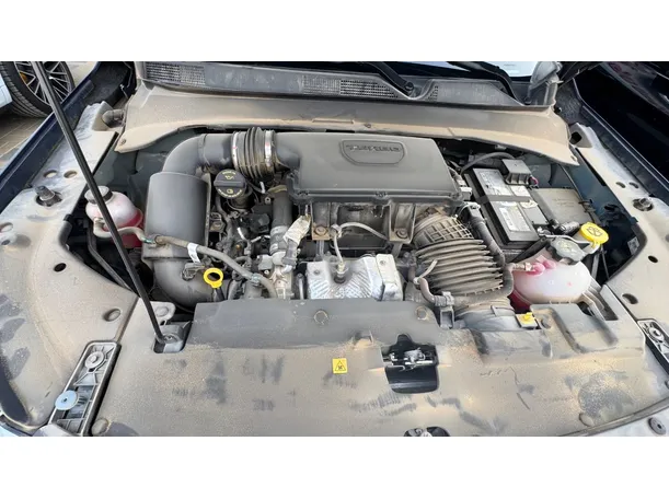 Car image 28