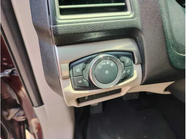 Car image 42