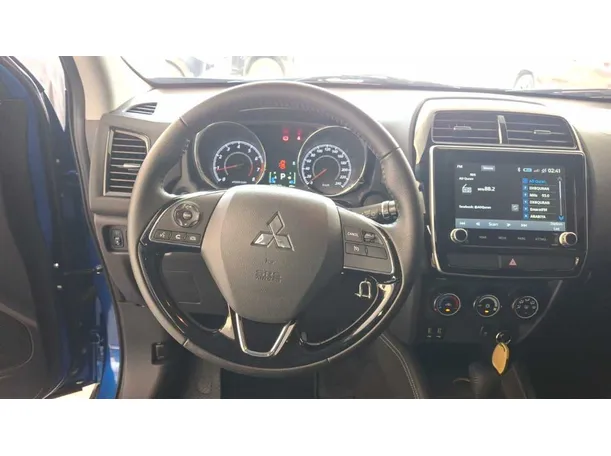 Car image 23