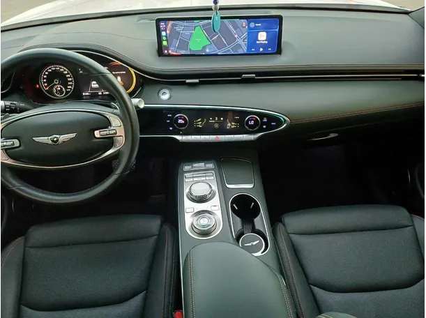 Car image 15