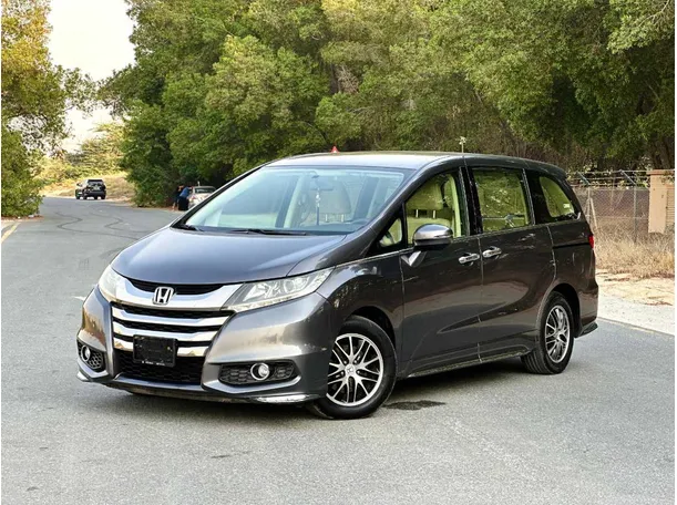 2020 هوندا اوديسي في الإمارات