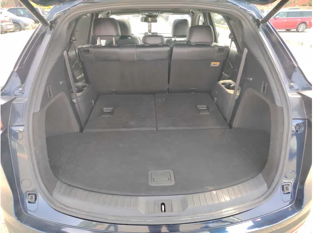 Car image 25