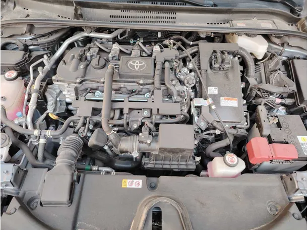 Car image 24