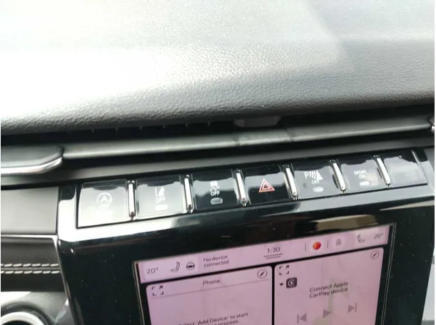 Car image 31
