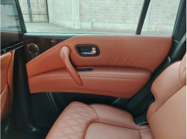 Car image 43