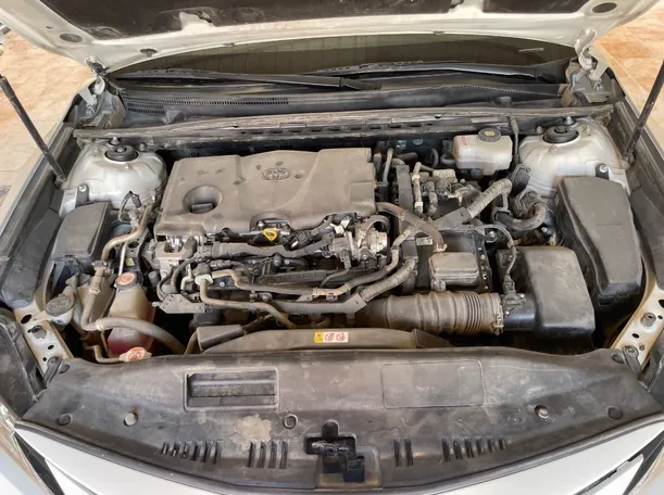 Car image 24