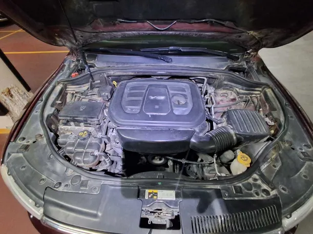 Car image 21