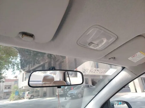 Car image 29