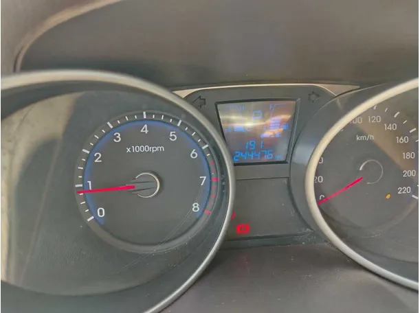 Car image 21