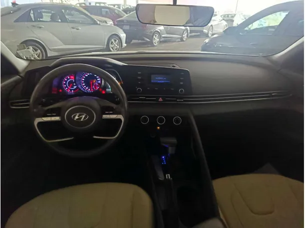 Car image 21