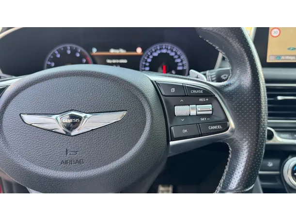 Car image 19