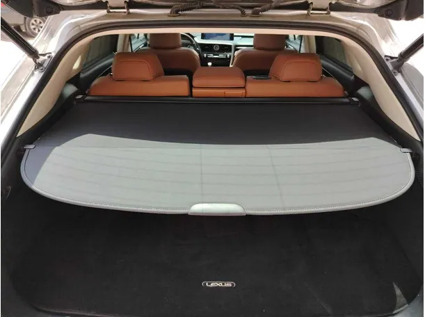 Car image 44