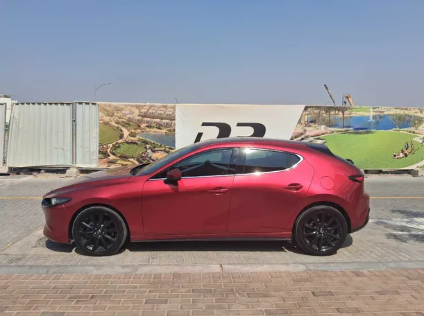 Car image 8
