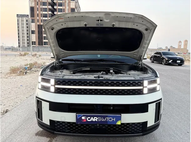 Car image 36