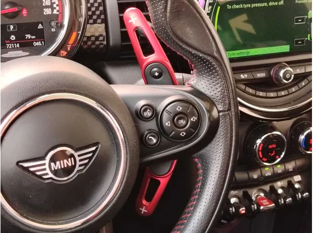 Car image 28