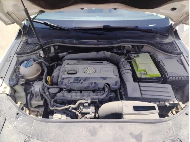 Car image 31