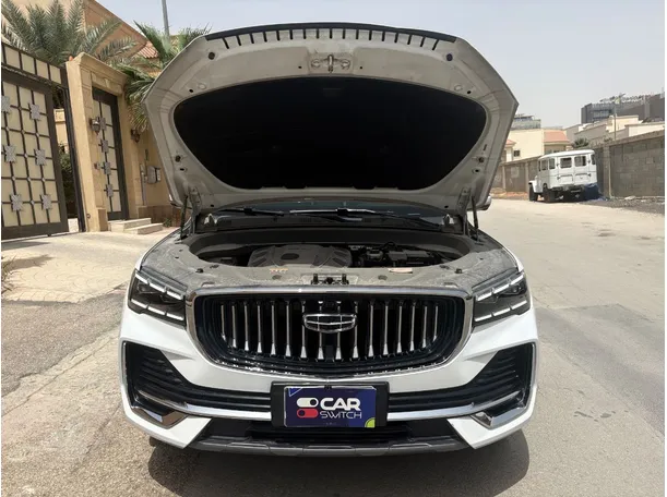 Car image 28