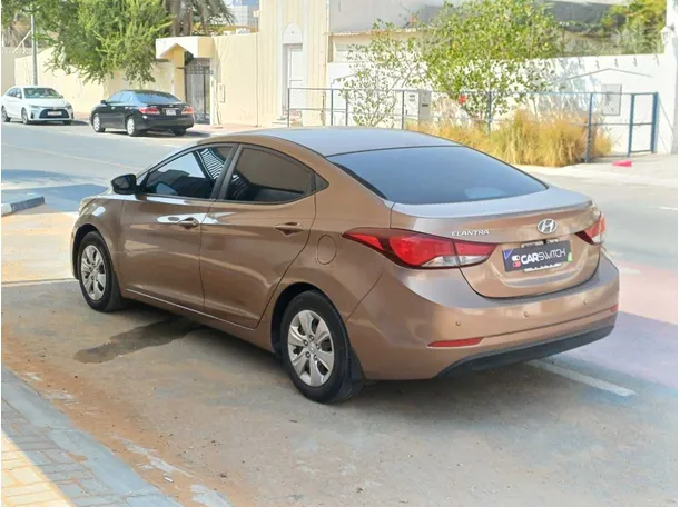 Car image 7