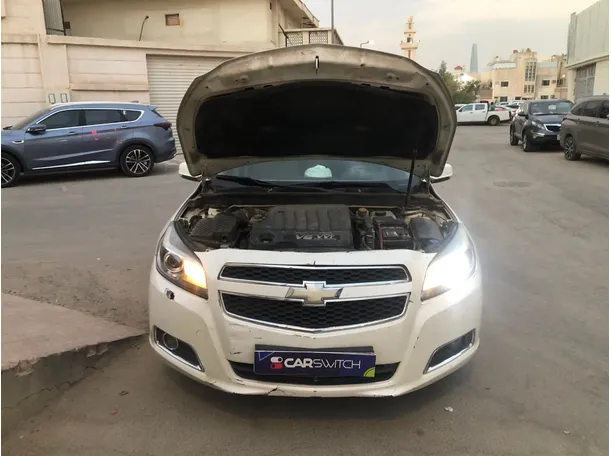 Car image 23