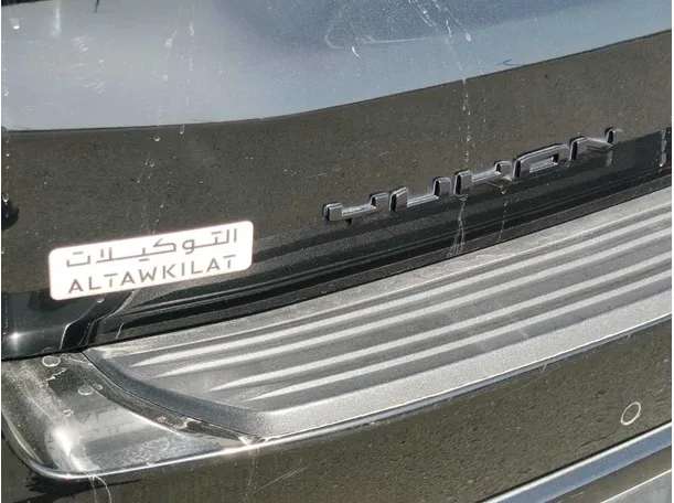 Car image 32