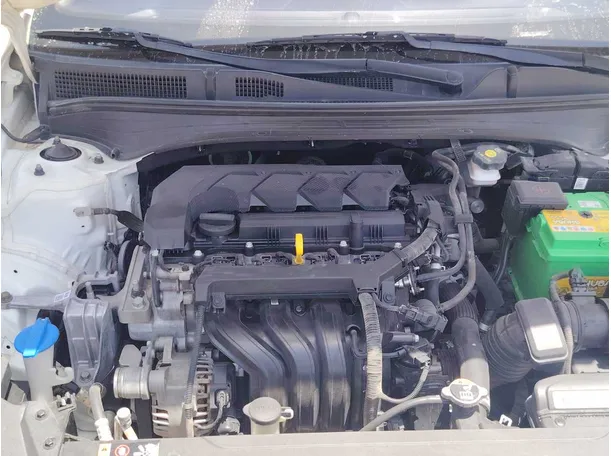 Car image 35