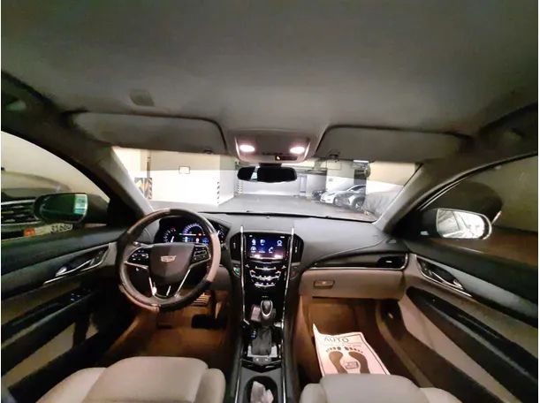 Car image 14