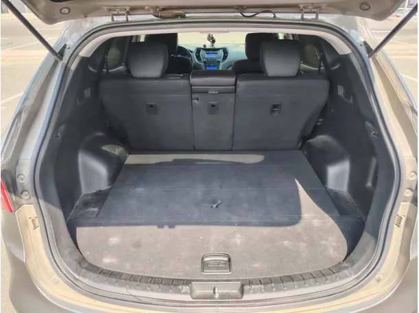 Car image 26