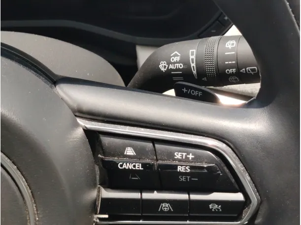 Car image 37