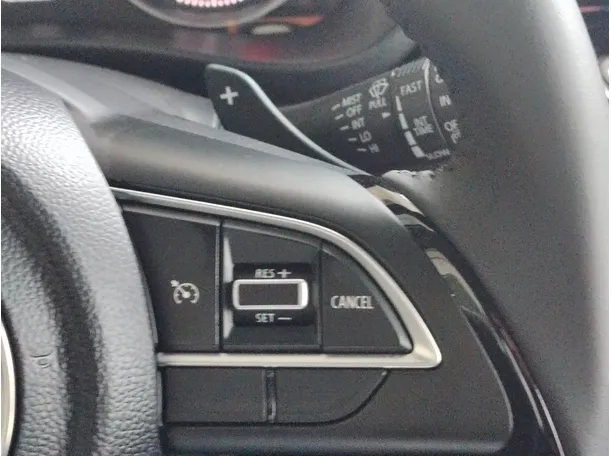 Car image 28