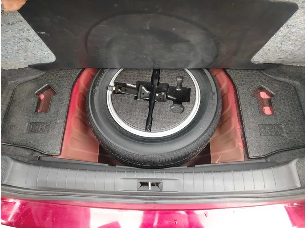 Car image 39