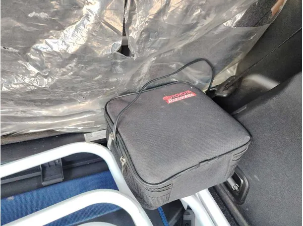 Car image 48