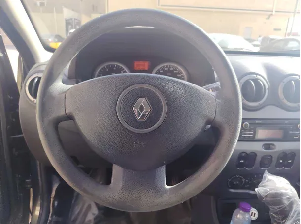 Car image 23