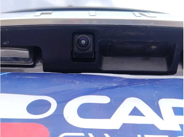 Car image 41