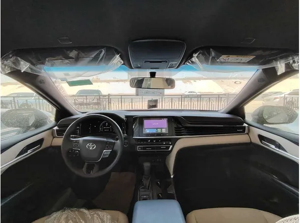 Car image 21