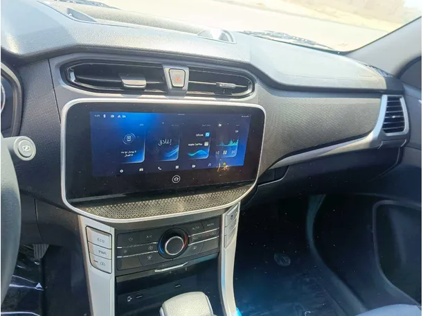 Car image 21