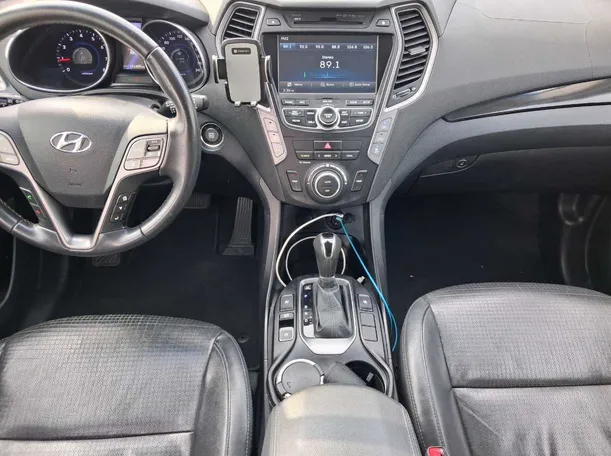 Car image 16