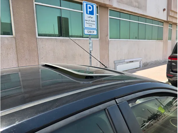 Car image 8