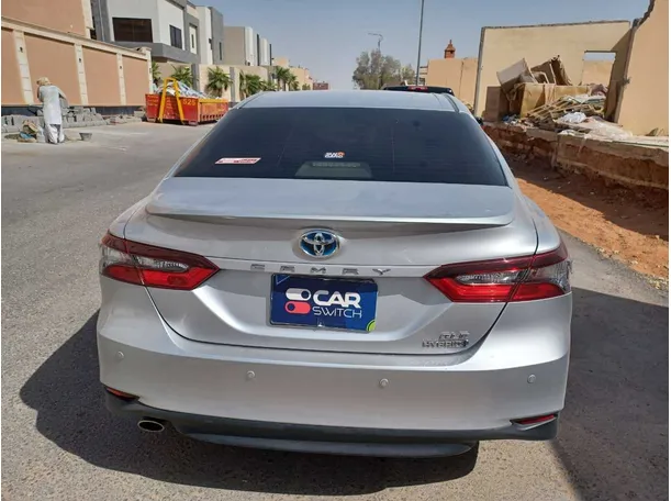 Car image 6