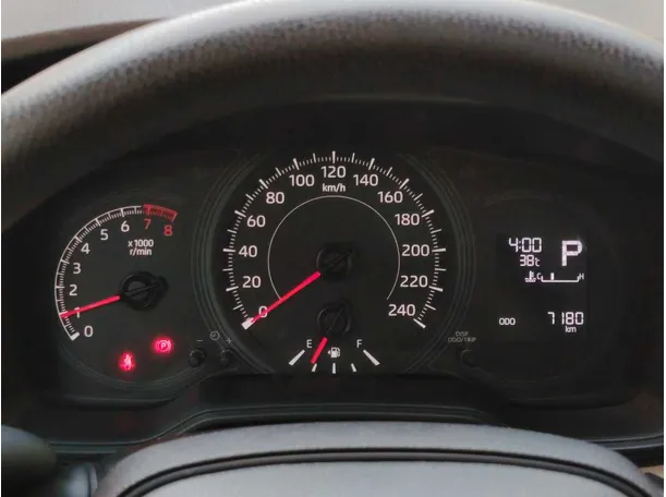 Car image 23