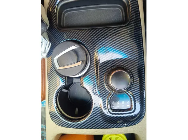 Car image 23