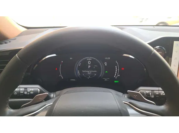 Car image 20