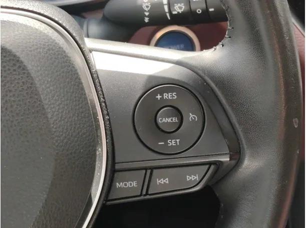 Car image 28