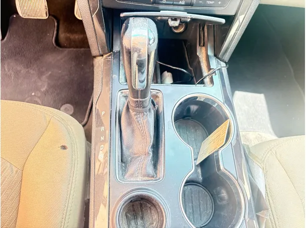 Car image 20