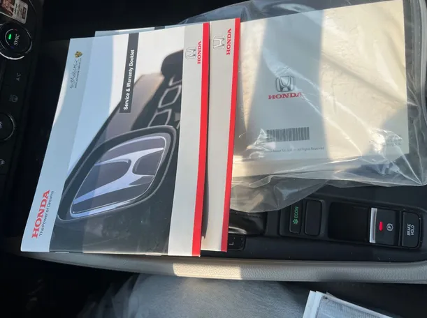 Car image 27