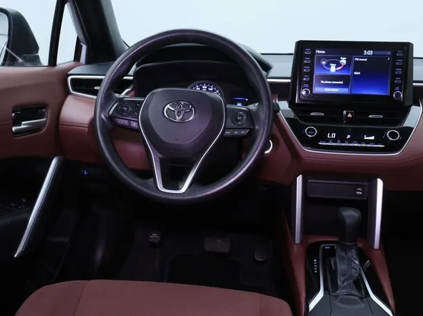 Car image 15