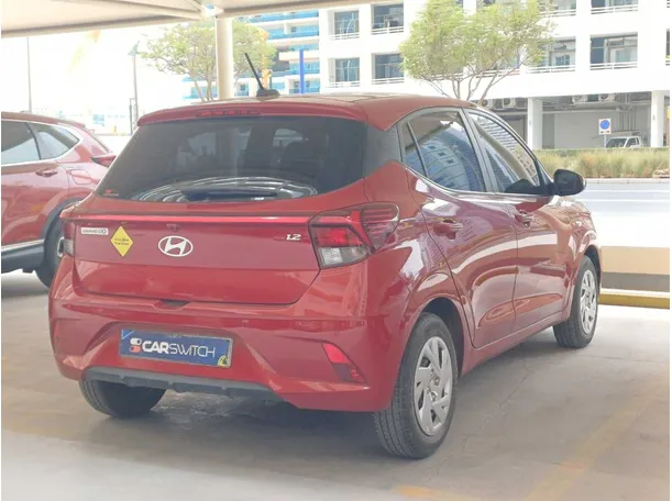 Car image 7
