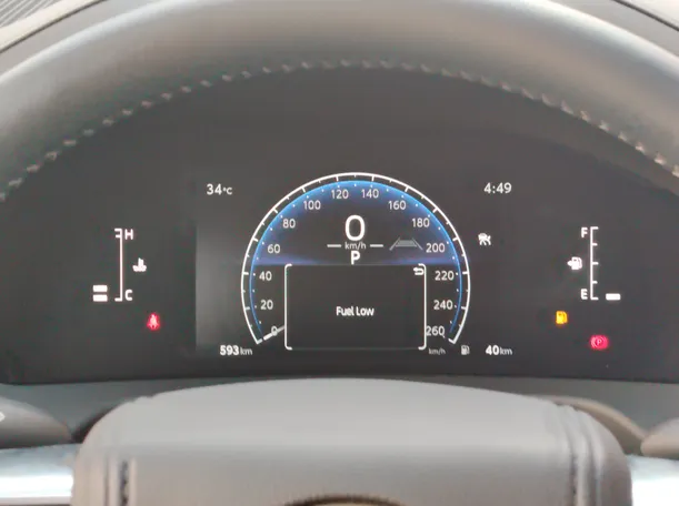 Car image 26